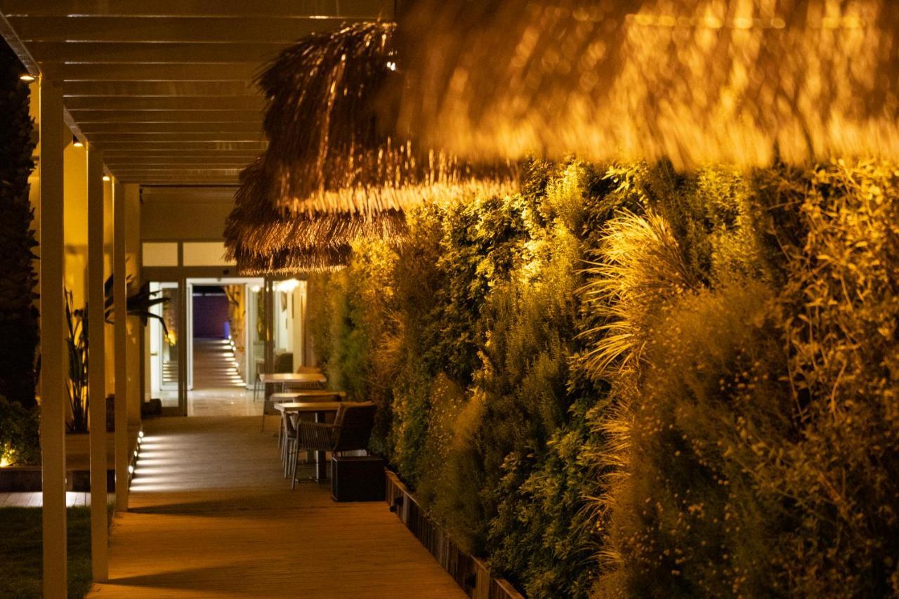 Babana Hotel Golturkbuku Bagian luar foto